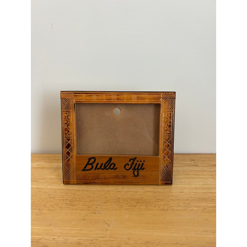 Bula Fiji Carved Wooden Souvenir Photo Frame – Tribal Design - Picture 2 of 6